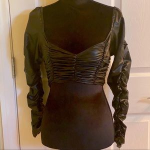 Fashion Nova Ruched Long Sleeve Crop Top